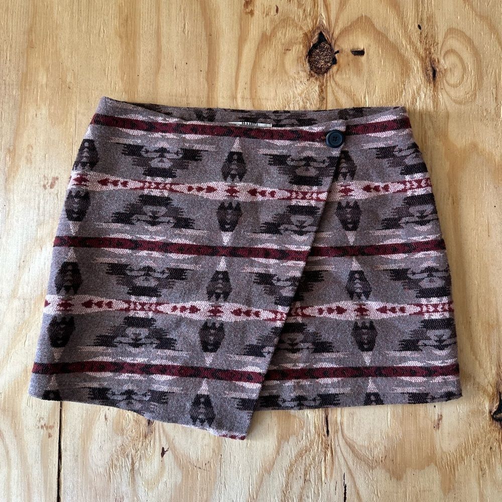 BB Dakota Brown and Red Patterned Mini Skirt 6